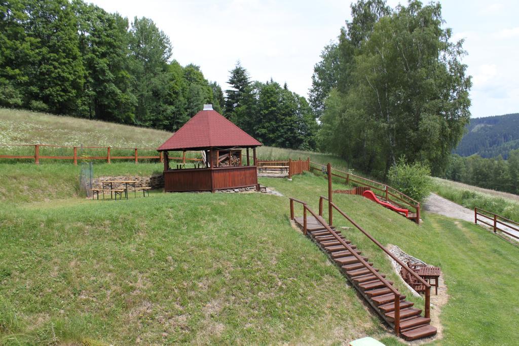 Apartmany Vydrysek Srní Zewnętrze zdjęcie